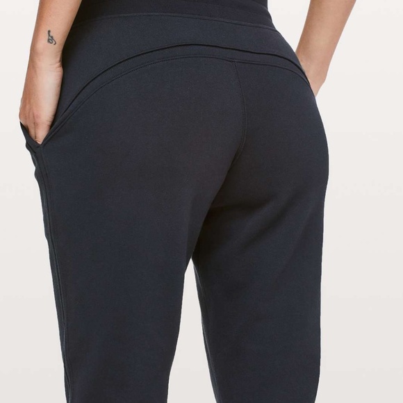 Lululemon Warm Down Jogger II *28” - Picture 4 of 13